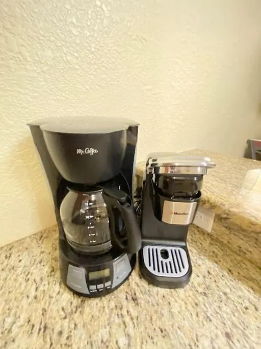 Apartment 409-Waterfront View, Wifi, Pool, Close To Bucs Stadium Tampa