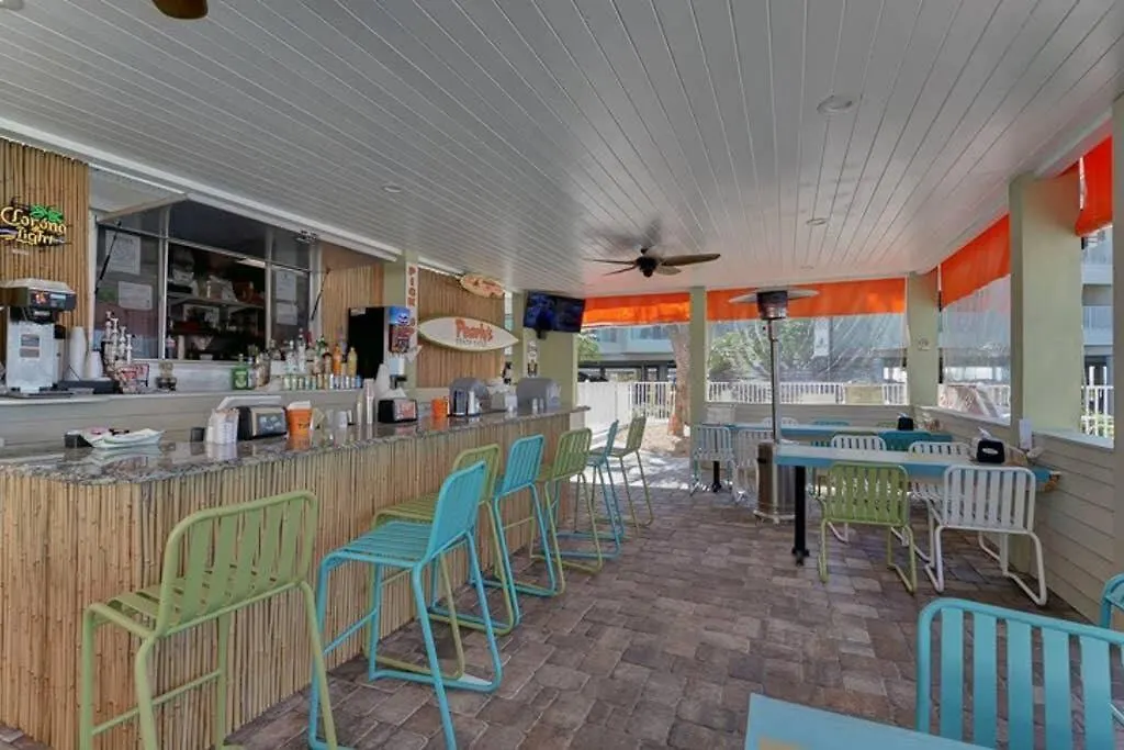 409-Waterfront View, Wifi, Pool, Close To Bucs Stadium Tampa Apartment