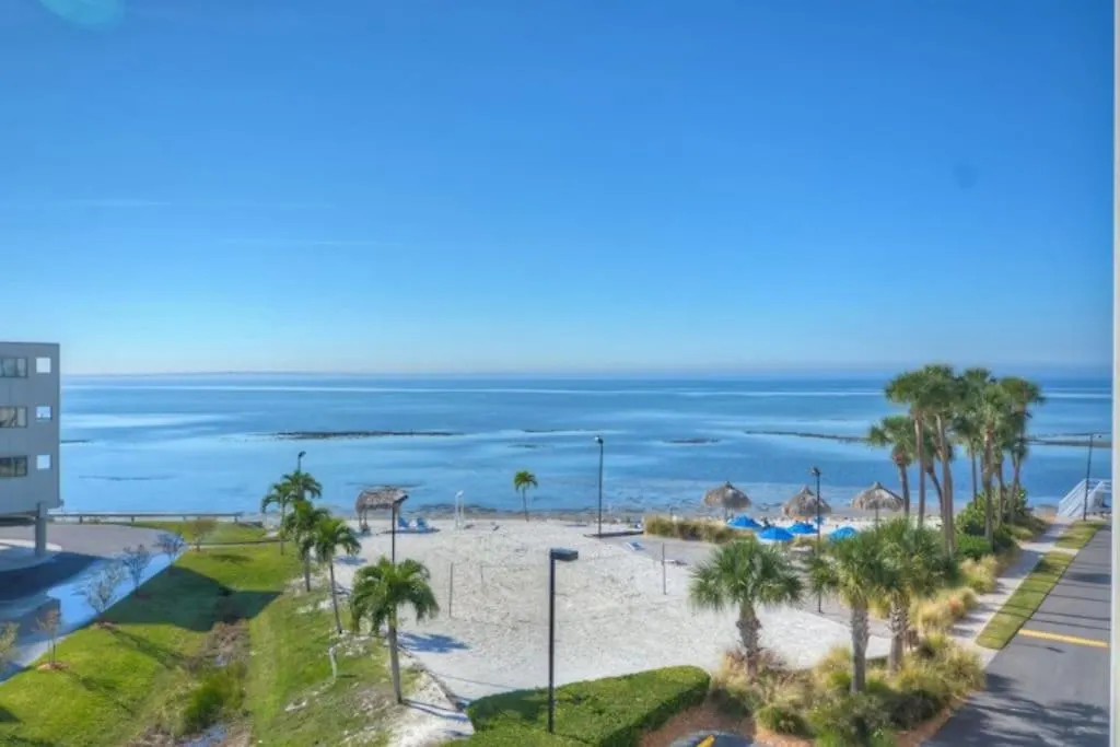 409-Waterfront View, Wifi, Pool, Close To Bucs Stadium Tampa United States